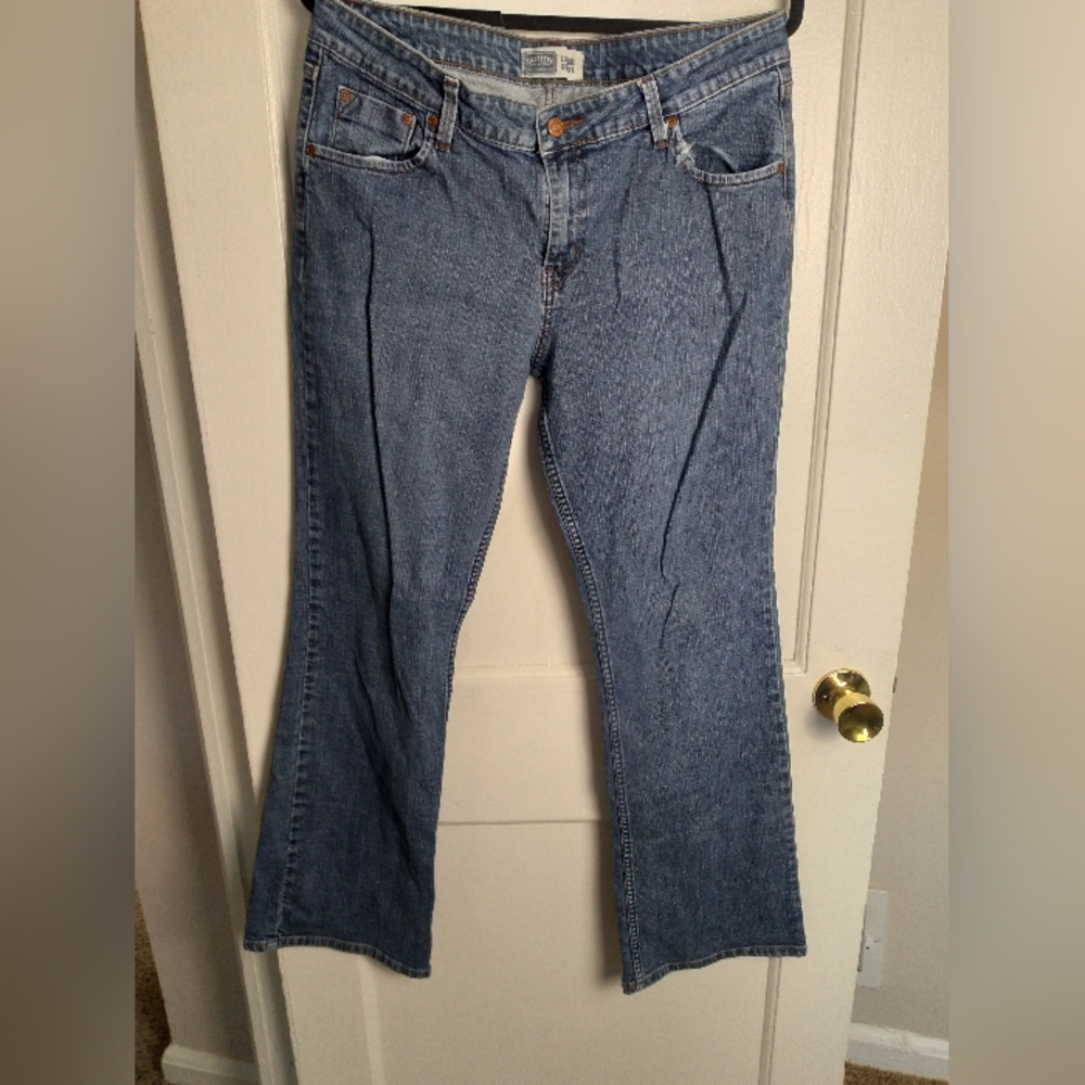 Levi's low rise bootcut jeans 14 long